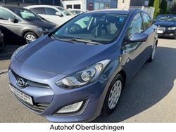 Blau Gebraucht 2013 Hyundai i30 Trend Limousine | 5.800 € (Fairer Preis)
