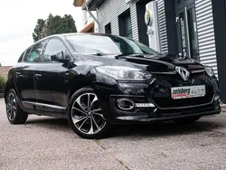 Schwarz Gebraucht 2015 Renault Mégane III Bose Edition Limousine | 9.390 € (Etwas zu teuer)