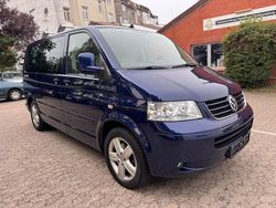 Blau Gebraucht 2009 VW T5 United Van | 18.700 €