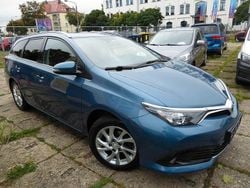 Blue metallic Gebraucht 2016 Toyota Auris Touring Sports Comfort Kombi | 11.699 € (Fairer Preis)