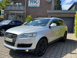 Grau Gebraucht 2006 Audi Q7 Sport SUV | 7.500 € (Fairer Preis)
