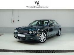 Grün Gebraucht 2009 Jaguar XJ Executive Limousine | 19.290 €