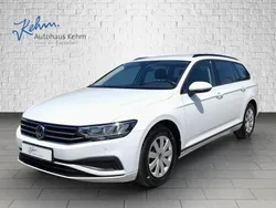 Weiß Gebraucht 2022 VW Passat Conceptline Kombi | 19.890 € (Superpreis)