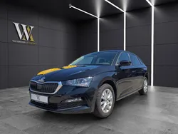 Schwarz Gebraucht 2022 Skoda Scala Ambition Kleinwagen | 20.900 € (Fairer Preis)
