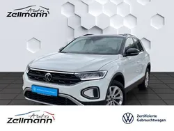 Weiss Gebraucht 2024 VW T-Roc Life SUV | 28.833 € (Guter Preis)