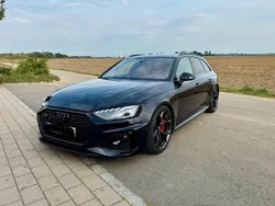 Schwarz Gebraucht 2023 Audi RS4 Competition Kombi | 78.850 € (Teuer)