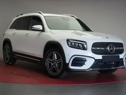 Mercedes GLB220