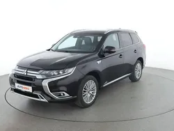 Schwarz Gebraucht 2019 Mitsubishi Outlander Top SUV | 19.490 €