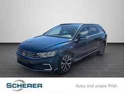 Aquamarinblaumetallic (metallic) Gebraucht 2022 VW Passat GTE Kombi | 25.990 € (Fairer Preis)
