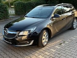 Schwarz Gebraucht 2016 Opel Insignia Kombi | 8.500 € (Fairer Preis)
