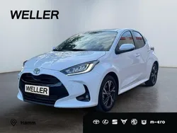 Weiss Neu 2025 Toyota Yaris Hybrid Comfort Kleinwagen | 22.222 € (Guter Preis)