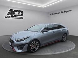 Lunar silber (metallic) Gebraucht 2022 Kia ProCeed Kleinwagen | 26.970 € (Etwas zu teuer)