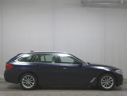 Blau Gebraucht 2019 BMW 530 Performance Kombi | 15.690 € (Superpreis)