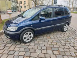 Blau Gebraucht 2000 Opel Zafira Van / Kleinbus | 2.000 € (Fairer Preis)