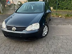 Blau Gebraucht 2005 VW Golf IV Limousine | 2.900 € (Fairer Preis)