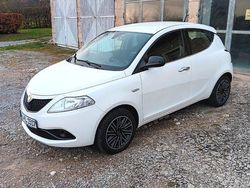 Schwarz Gebraucht 2020 Lancia Ypsilon Kleinwagen | 9.500 €