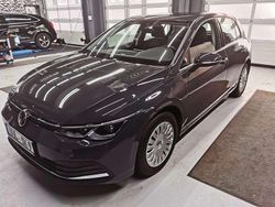 Grau Gebraucht 2021 VW Golf VIII Style Limousine | 20.200 € (Superpreis)