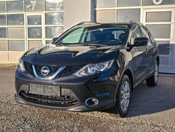 Schwarz Gebraucht 2015 Nissan Qashqai 360º SUV | 9.699 € (Etwas zu teuer)
