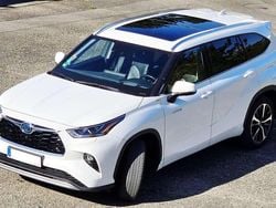 Weiß Gebraucht 2021 Toyota Highlander Luxury SUV | 51.900 €