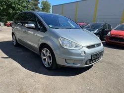 Silber Gebraucht 2009 Ford S-MAX Titanium Van / Kleinbus | 3.450 € (Fairer Preis)