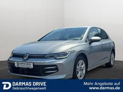 Silber Gebraucht 2025 VW Golf VIII Life Limousine | 24.490 € (Guter Preis)