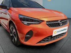 Orange Gebraucht 2022 Opel Corsa-e Kleinwagen | 16.149 € (Guter Preis)