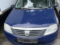 Blau Gebraucht 2009 Dacia Logan Limousine | 1.400 € (Fairer Preis)