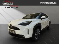 Weiss Neu 2025 Toyota Yaris Cross SUV | 27.450 €