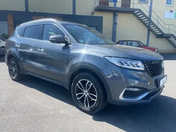 Grau Gebraucht 2022 DFSK Fengon SUV | 14.998 € (Superpreis)