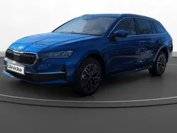 Blau Gebraucht 2025 Skoda Octavia Selection Kombi | 26.950 € (Superpreis)