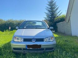 Silber Gebraucht 2001 VW Golf Cabriolet Classicline Cabrio | 2.000 € (Fairer Preis)