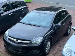 Schwarz Gebraucht 2009 Opel Astra GTC Coupé | 1.900 € (Guter Preis)