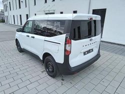 Andere Gebraucht 2024 Ford Tourneo Courier Van / Kleinbus | 26.940 € (Etwas zu teuer)