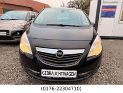 Schwarz Gebraucht 2011 Opel Meriva Edition Van / Kleinbus | 4.950 € (Fairer Preis)