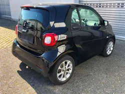 Schwarz Gebraucht 2019 Smart ForTwo Coupé Kleinwagen | 11.300 € (Guter Preis)