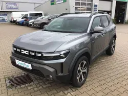 Grau Neu 2025 Dacia Duster Journey SUV | 27.490 € (Fairer Preis)