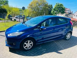 Blau Gebraucht 2015 Ford Fiesta Titanium Kleinwagen | 7.500 € (Teuer)