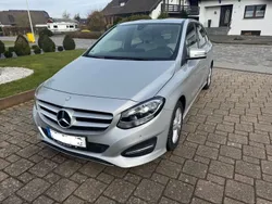 Mercedes B200
