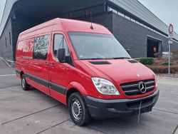 Rot Gebraucht 2010 Mercedes Sprinter Van | 11.500 € (Fairer Preis)