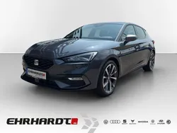 Grau Gebraucht 2021 Seat Leon FR Limousine | 22.690 € (Fairer Preis)
