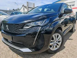Schwarz Gebraucht 2022 Peugeot 5008 Van / Kleinbus | 19.516 € (Guter Preis)