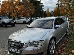 Silber Gebraucht 2007 Audi S8 Sport Limousine | 9.750 €