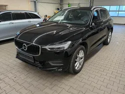 Schwarz Gebraucht 2020 Volvo XC60 Momentum SUV | 22.999 € (Guter Preis)