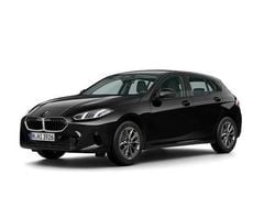 Schwarz uni Neu 2025 BMW 120 Kleinwagen | 31.849 € (Superpreis)