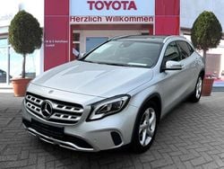 Silber Gebraucht 2019 Mercedes GLA200 Urban SUV | 24.990 € (Guter Preis)