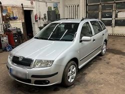 Gebraucht 2005 Skoda Fabia Kombi | 1.000 € (Guter Preis)