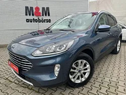 Chromablau Gebraucht 2020 Ford Kuga Titanium SUV | 24.900 € (Etwas zu teuer)