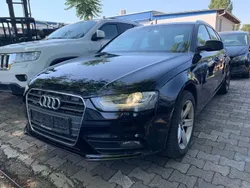 Schwarz Gebraucht 2012 Audi A4 Ambition Kombi | 5.990 € (Guter Preis)