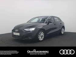 Brillantschwarz Gebraucht 2022 Audi A3 Sportback Business Limousine | 23.880 € (Guter Preis)