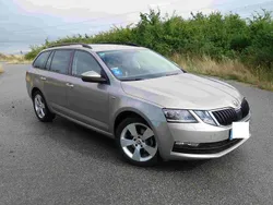 Beige Gebraucht 2019 Skoda Octavia Clever Kombi | 14.750 € (Superpreis)